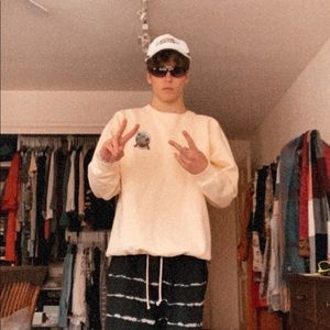 Meet your Posher, Ozzy